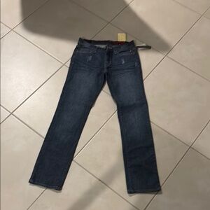 NWT Vigoss jeans juniors sz 5 stretchy 1258